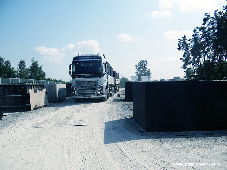 Transport szamb betonowych  w Poznaniu
